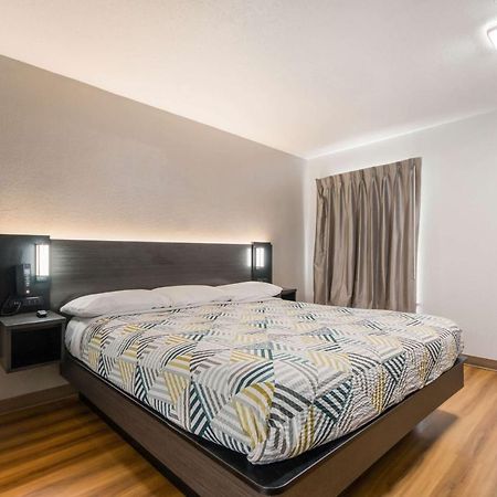 Studio 6 Laredo, Tx - North I-35 Ngoại thất bức ảnh