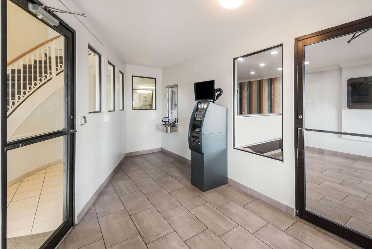 Studio 6 Laredo, Tx - North I-35 Ngoại thất bức ảnh