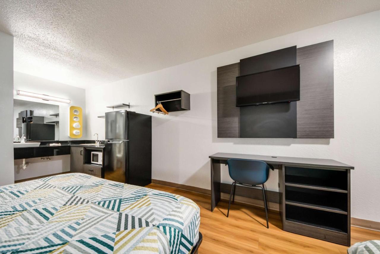 Studio 6 Laredo, Tx - North I-35 Ngoại thất bức ảnh