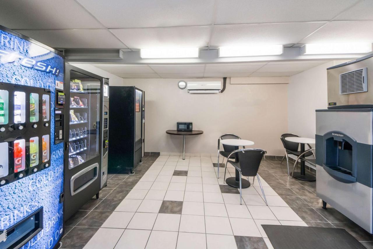 Studio 6 Laredo, Tx - North I-35 Ngoại thất bức ảnh