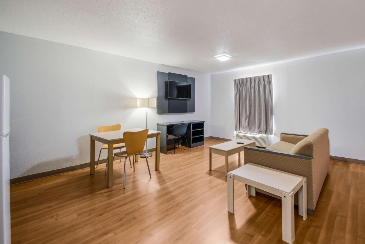 Studio 6 Laredo, Tx - North I-35 Ngoại thất bức ảnh